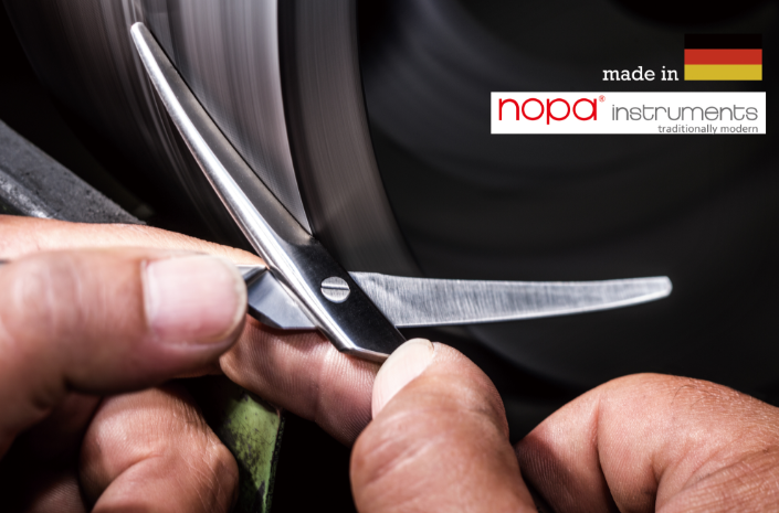 7-9440-01 外科ピンセット 無鉤・直（細） 130mm AB 070/13 【AXEL